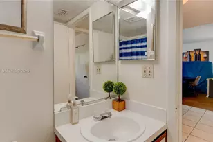 3409 NW 44th St, Oakland Park, FL 33309 - Photo 37