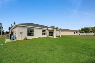 4217 NE 23rd Pl, Cape Coral, FL 33909 - Photo 3