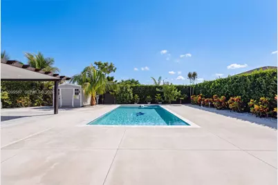 19815 SW 132nd Ct, Miami, FL 33177 - Photo 11