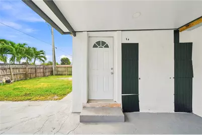 4041 W 8th Ave, Hialeah, FL 33012 - Photo 33