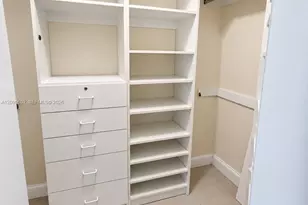 20281 E Country Club Dr, Aventura, FL 33180 - Photo 23