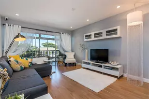 2801 NE 33rd Ct, Fort Lauderdale, FL 33306 - Photo 5