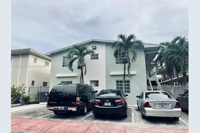 950 Biarritz Dr #4, Miami Beach, FL 33141 - Photo 1