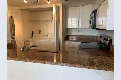 540 Brickell Key Dr #902, Miami, FL 33131 - Photo 9