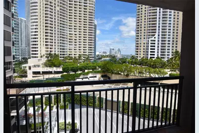 540 Brickell Key Dr #902, Miami, FL 33131 - Photo 11
