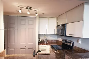 540 Brickell Key Dr, Miami, FL 33131 - Photo 67