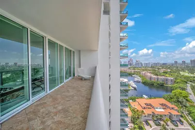 19955 NE 38th Ct #2204, Aventura, FL 33180 - Photo 45