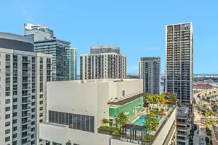 11 NE 6th St, Miami, FL 33132 - Photo 51