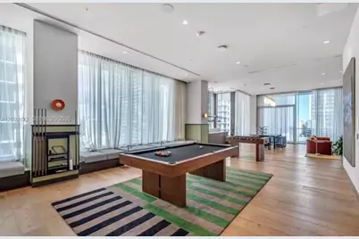 11 NE 6th St #510, Miami, FL 33132 - Photo 39