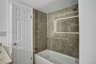 2689 NE 165th St, North Miami Beach, FL 33160 - Photo 45