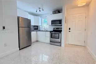 836 SW 1st St, Miami, FL 33130 - Photo 7