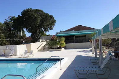 112 Lake Emerald Dr #109, Oakland Park, FL 33309 - Photo 49