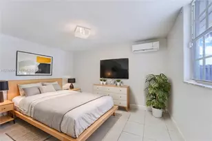 6660 W 13th Ave, Hialeah, FL 33012 - Photo 11