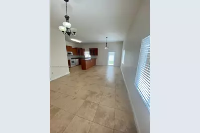 2485 W 5th Ct #B, Hialeah, FL 33010 - Photo 5