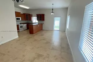 2485 W 5th Ct, Hialeah, FL 33010 - Photo 5
