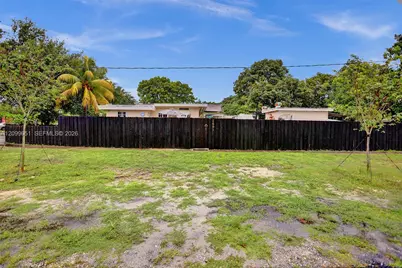 1699 NE 157th Ter, North Miami Beach, FL 33162 - Photo 39