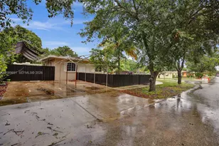 1699 NE 157th Ter, North Miami Beach, FL 33162 - Photo 5
