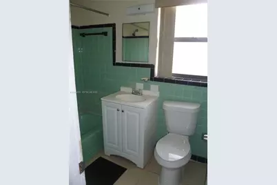 212 NW 6th Ave, Dania Beach, FL 33004 - Photo 11