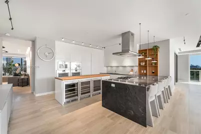 4701 N Meridian Ave #512, Miami Beach, FL 33140 - Photo 9