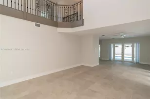 15482 SW 137th Pl, Miami, FL 33177 - Photo 5