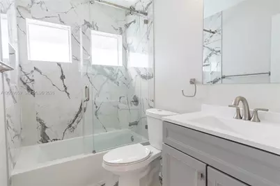 15482 SW 137th Pl, Miami, FL 33177 - Photo 17