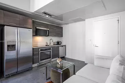 151 SE 1st St #1404, Miami, FL 33131 - Photo 9