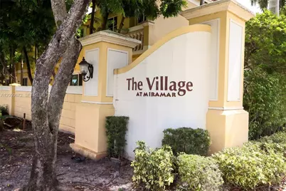 8932 SW 18th St, Miramar, FL 33025 - Photo 3