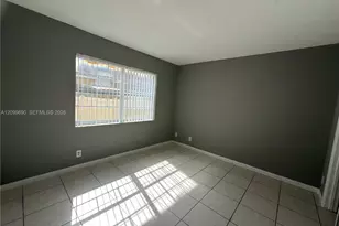 11448 NW 43rd St, Coral Springs, FL 33065 - Photo 9