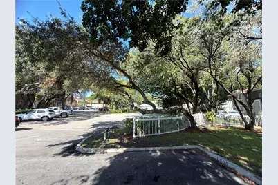 11448 NW 43rd St #11448, Coral Springs, FL 33065 - Photo 13