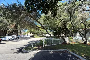 11448 NW 43rd St, Coral Springs, FL 33065 - Photo 13
