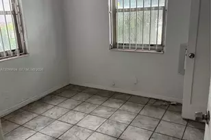 13535 NE 6th Ave, North Miami, FL 33161 - Photo 5