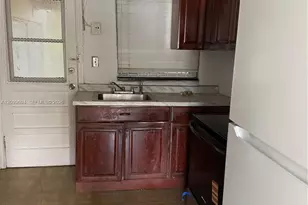 13535 NE 6th Ave, North Miami, FL 33161 - Photo 7