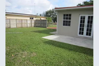 3150 SW 37th Ave, West Park, FL 33023 - Photo 9