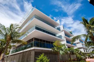 300 Collins Ave, Miami Beach, FL 33139 - Photo 17
