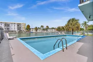 1165 Marseille Dr, Miami Beach, FL 33141 - Photo 9