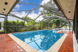 7200 S Miami Lakeway S, Miami Lakes, FL 33014 - Photo 31