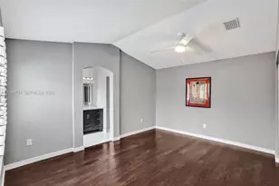 1620 Weeping Willow Way, Hollywood, FL 33019 - Photo 29