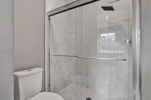 1620 Weeping Willow Way, Hollywood, FL 33019 - Photo 35
