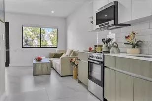 944 Jefferson Ave, Miami Beach, FL 33139 - Photo 5