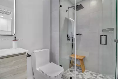 944 Jefferson Ave #15, Miami Beach, FL 33139 - Photo 9