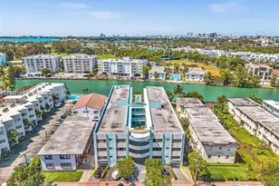 1165 Marseille Dr, Miami Beach, FL 33141 - Photo 1