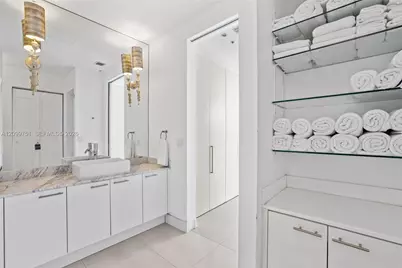 2001 Meridian Ave #506, Miami Beach, FL 33139 - Photo 23