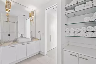 2001 Meridian Ave, Miami Beach, FL 33139 - Photo 23
