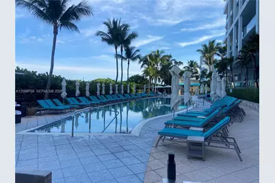 6801 Collins Ave #401, Miami Beach, FL 33141 - Photo 7
