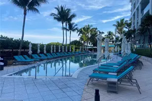 6801 Collins Ave, Miami Beach, FL 33141 - Photo 7