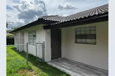 4281 Riverside Dr #2, Coral Springs, FL 33065 - Photo 1