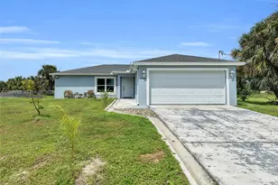 1046 Saturn Ct, Other City - In The State Of Florida, FL 33945 - Photo 3