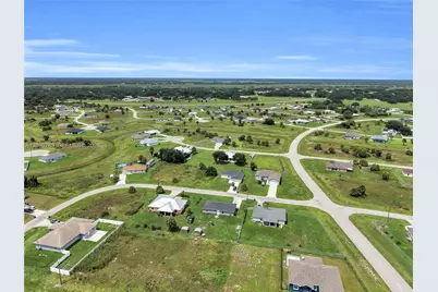 1046 Saturn Ct, Other City - In The State Of Florida, FL 33945 - Photo 13