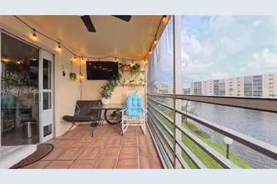 311 SE 3rd St #209, Dania Beach, FL 33004 - Photo 5