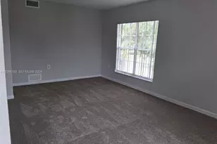 546 Creekwood Dr, Orlando, FL 32809 - Photo 13